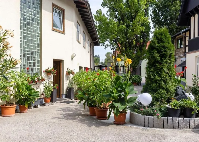 Haus Zu Den Zwei Eichen
