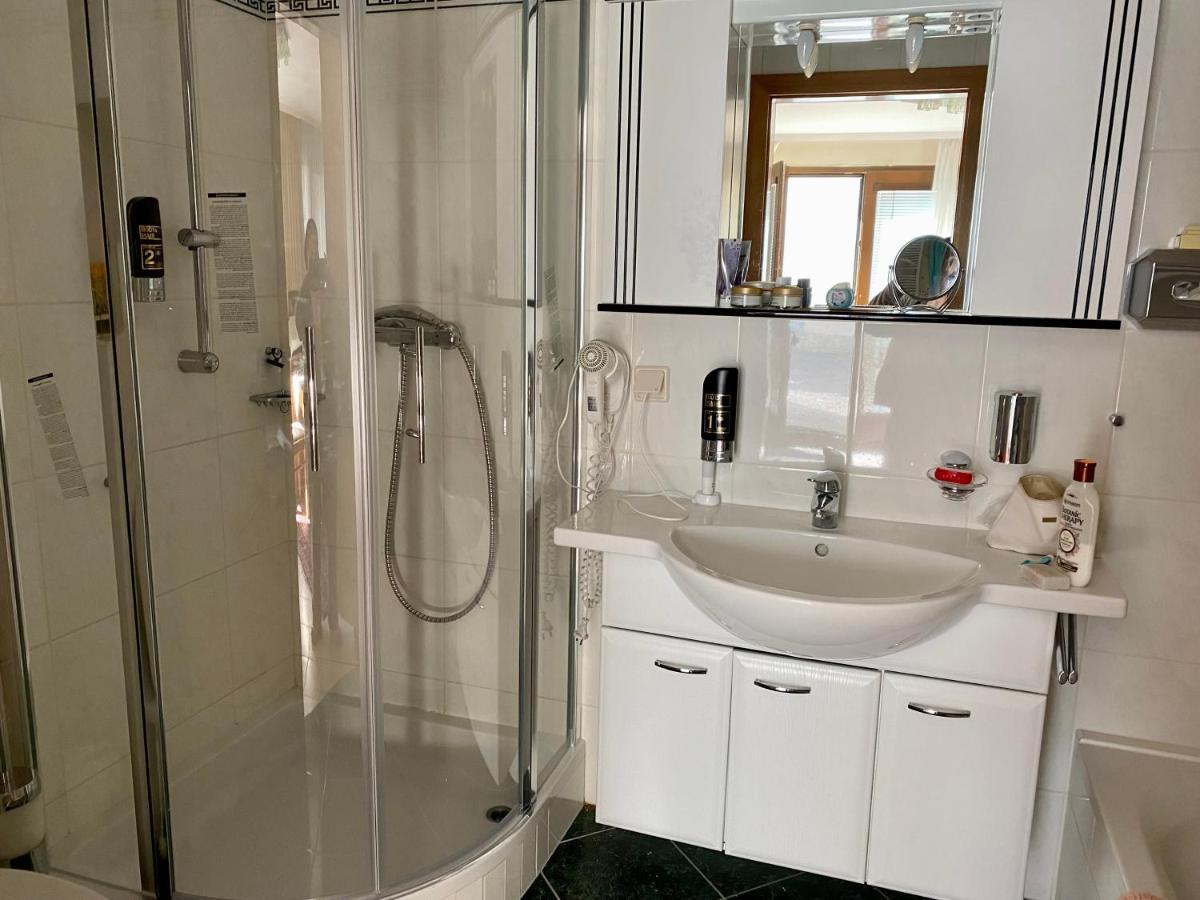 Haus Zu Den Zwei Eichen Homestay