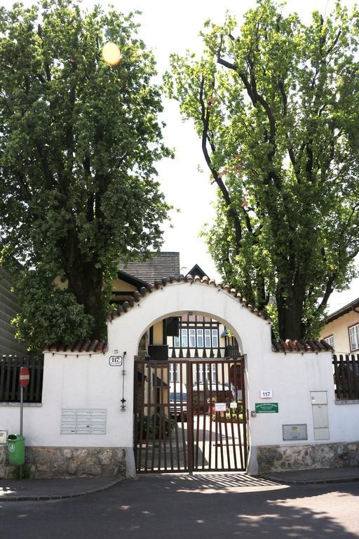 Homestay Haus Zu Den Zwei Eichen *