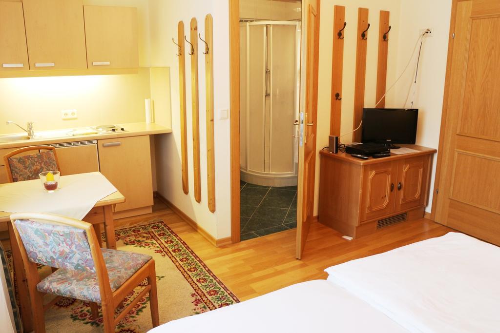 Homestay Haus Zu Den Zwei Eichen Perchtoldsdorf