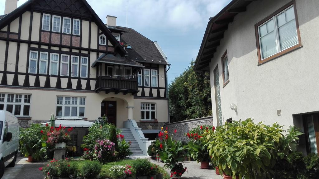 Haus Zu Den Zwei Eichen